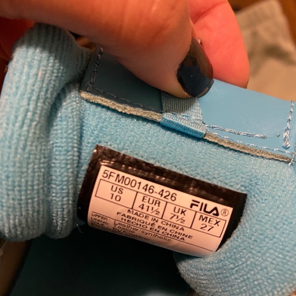 BRAND NEW WOMENS FILA SHOES - Picture 4 of 4
